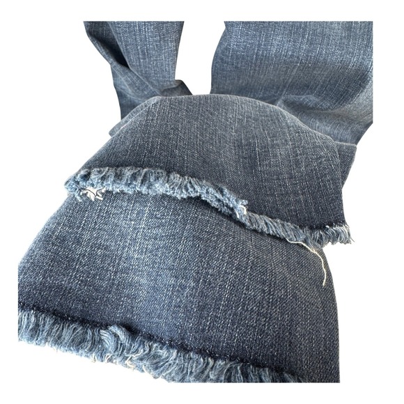 Miss Me Women's Blue Embroidered Jeans - Picture 8 of 10